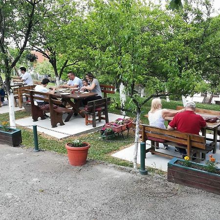Lazarev Konak Banja Koviljača 외부 사진