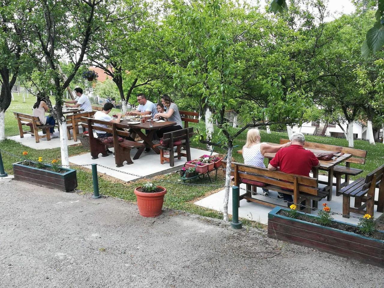 Lazarev Konak Banja Koviljača 외부 사진